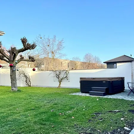 Holiday home 80er Liebe Mit Whirlpool *